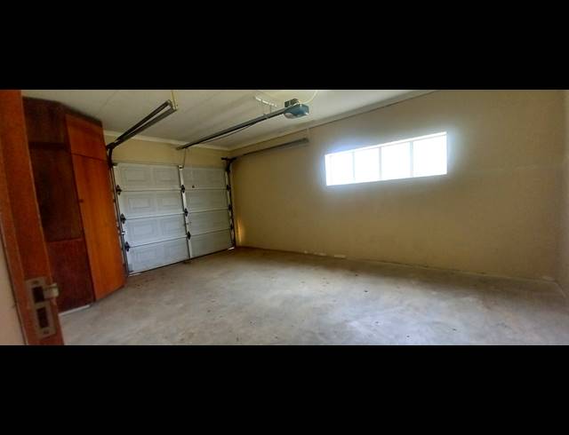 2 BEDROOM TOWNHOUSE TO LET IN IRENE PARK